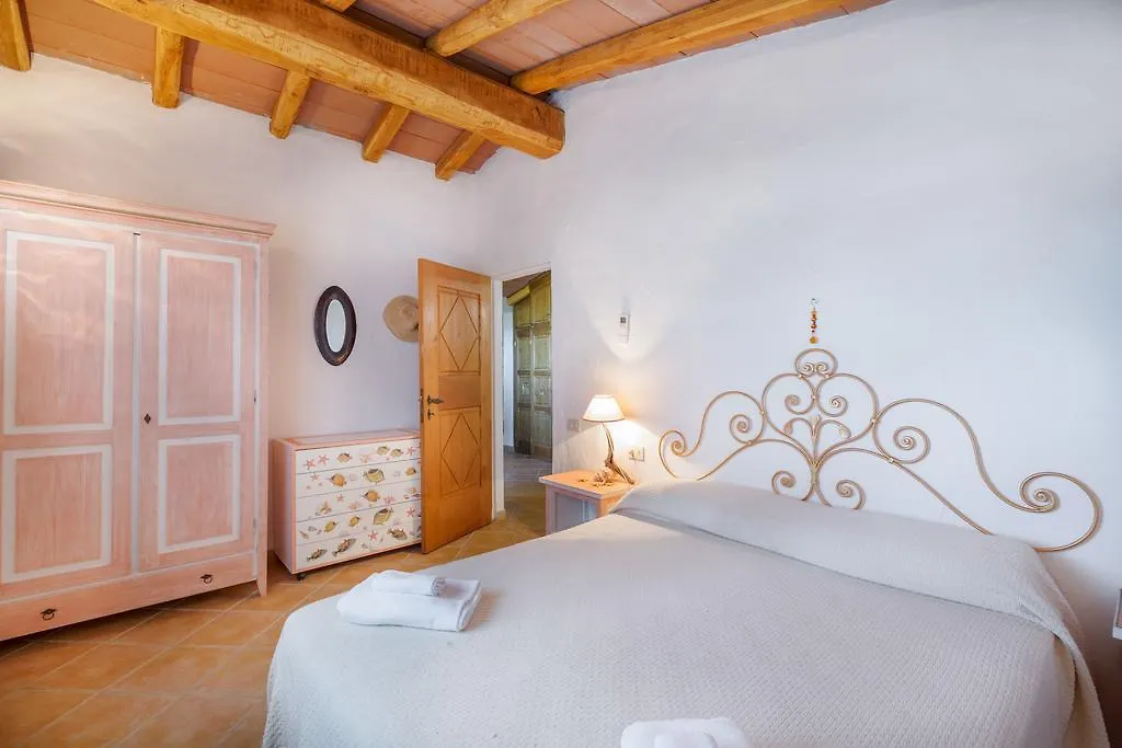 Stazzu Liccia Suara Villa Cannigione